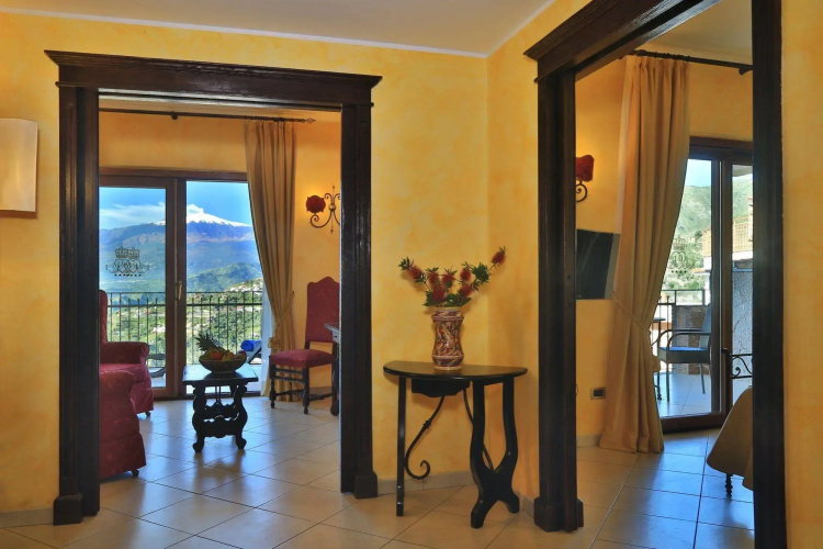 Villa Angela