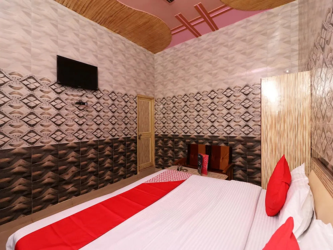 OYO 22646 Jyoti Hotel