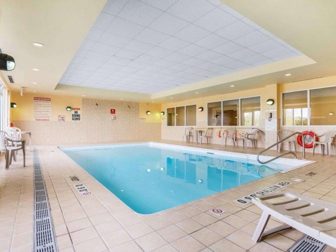 Comfort Inn Sturgeon Falls photo 17
