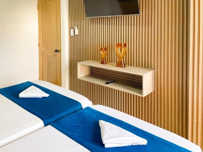 Standard Triple room with balcony