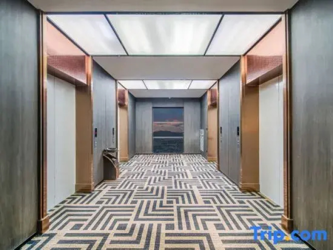 SKY·Hotel