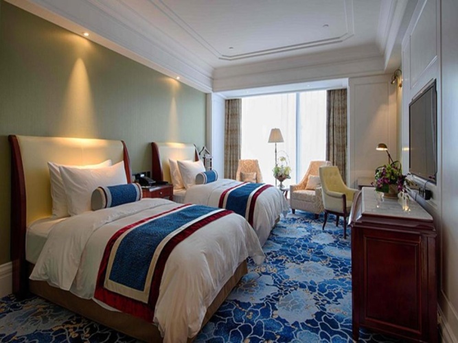 Classic Single room with view