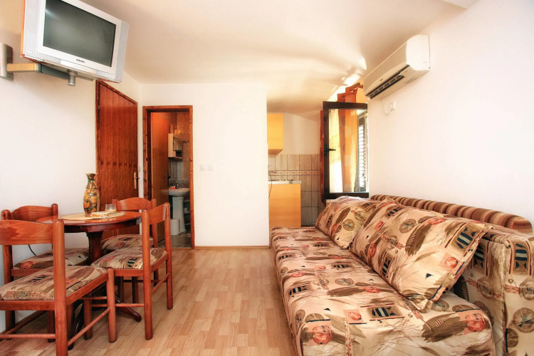 Simun Apartments