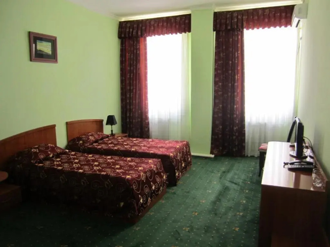Hayat Inn