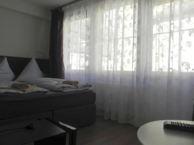 Economy Double room with view