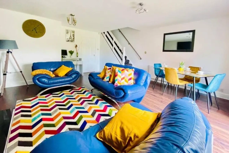 3 Bedrooms Double Apartment