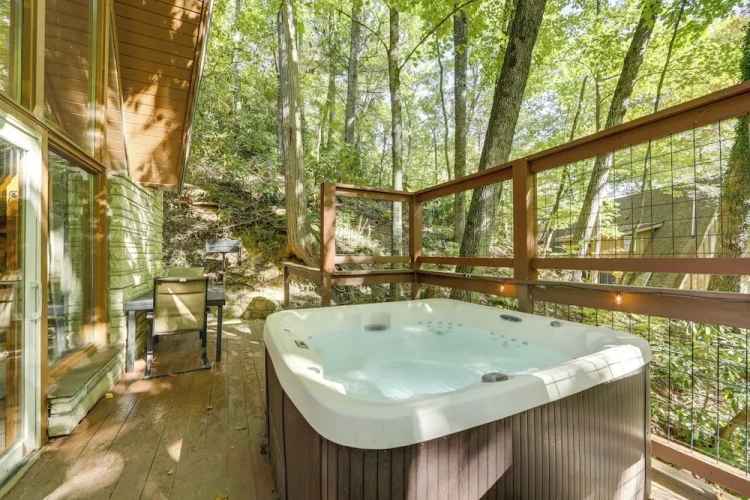 4 Bedrooms Cottage