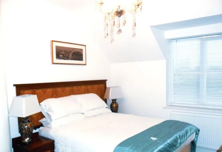 The White Stag Lodge