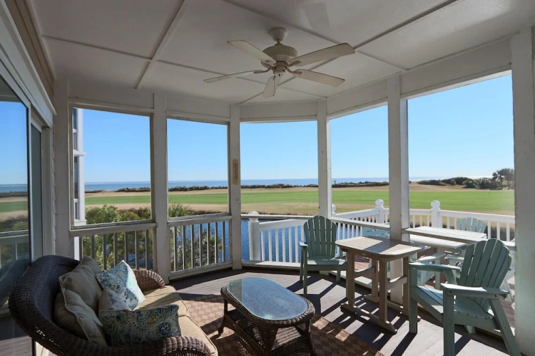355 Ocean Point Dr
