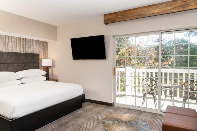 Cherry Valley Hotel