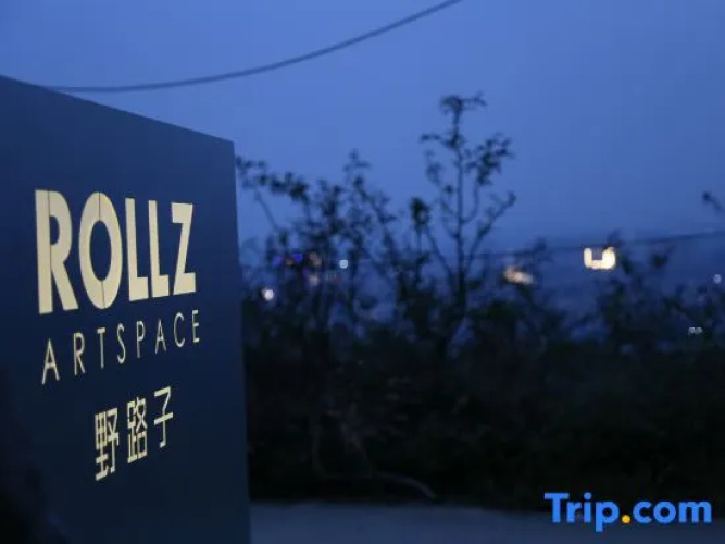 ROLLZ Yeluzi Hotel