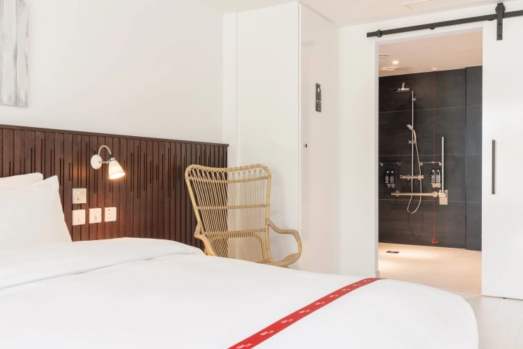 Guest rooms