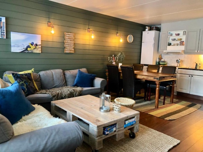 2 Bedrooms Double Apartment