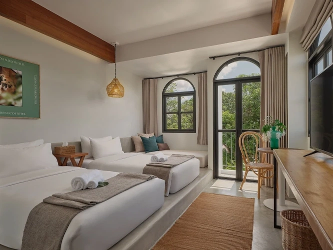 Standard Twin room