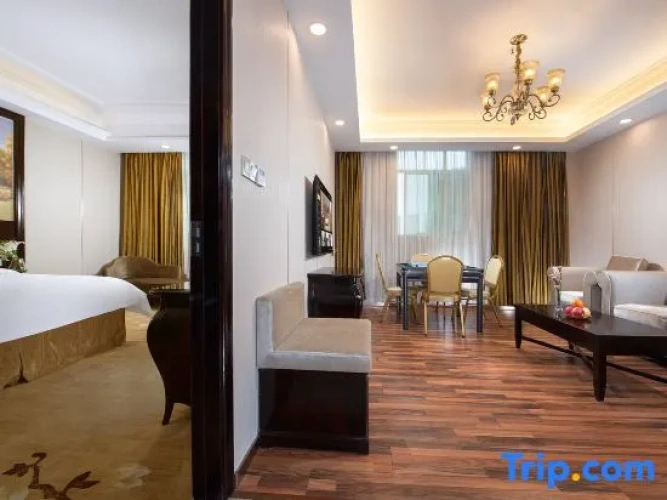Superior Suite
