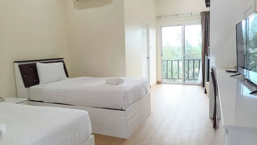Superior Twin room