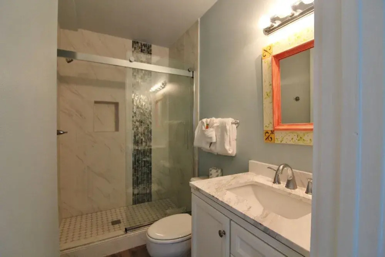 Capri 123 2 Bedrooms 1 Bathroom Condo