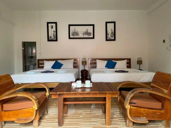 Deluxe Family Suite