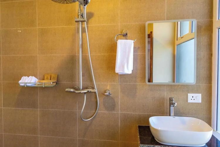 Mhendo Hotel & Studio Suites