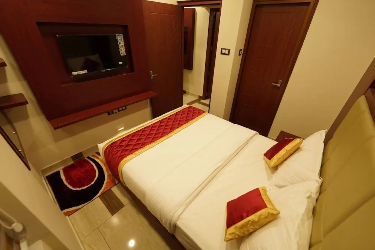 Deluxe Suite