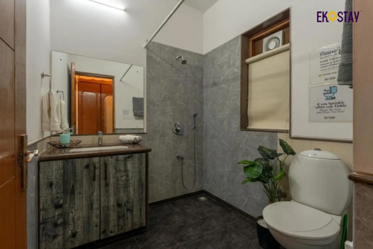 Eko Stay- Solace Villa