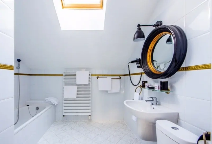 Standard Double Suite