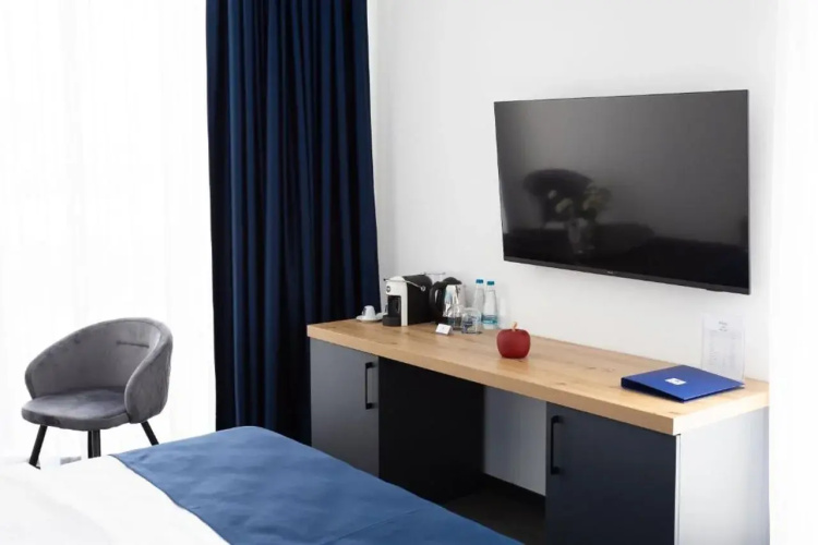 Blue Star Luxury Hotel