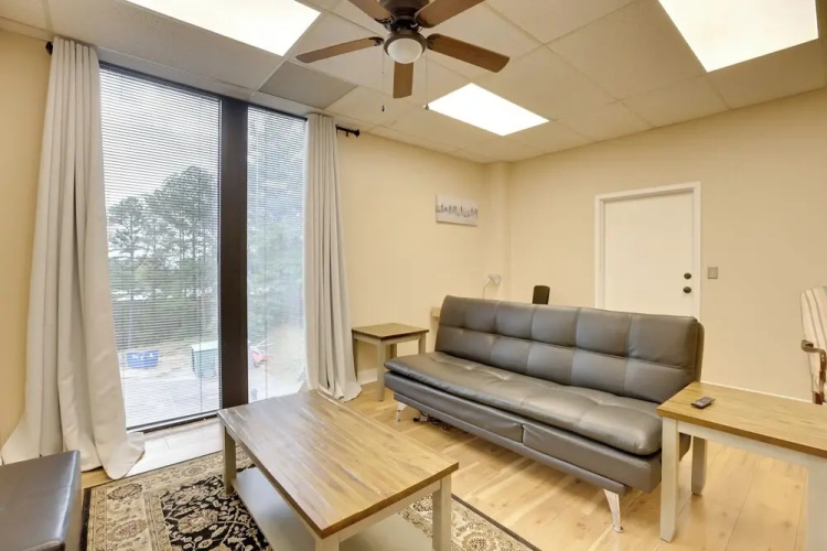 Birmingham Apt: 2 Mi to UAB Campus