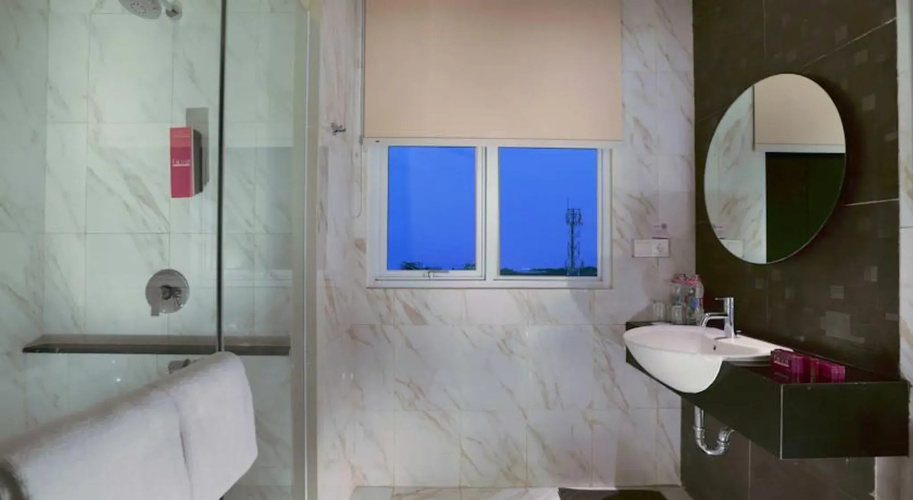 Brits Hotel Puri Indah