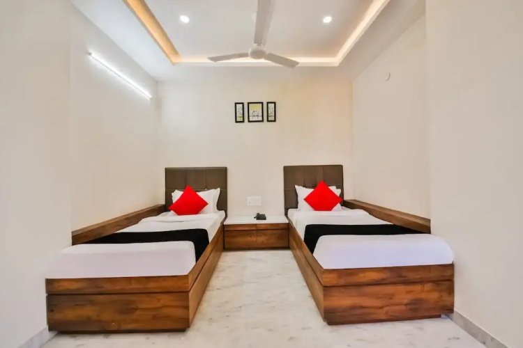 The Sejour by OYO Rooms