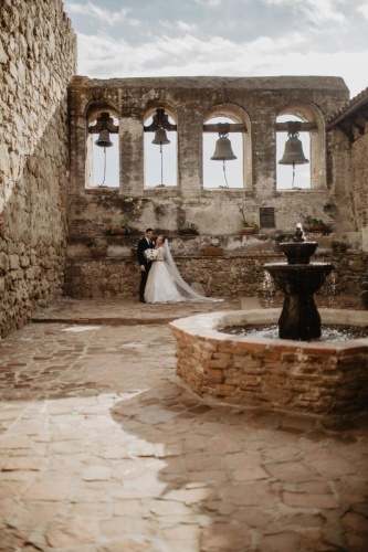 Inn At The Mission San Juan Capistrano, Autograph photo 8