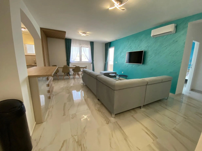 B&T ApartmentsOver view