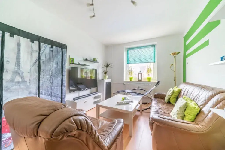 ID 6785 | Private Apartment