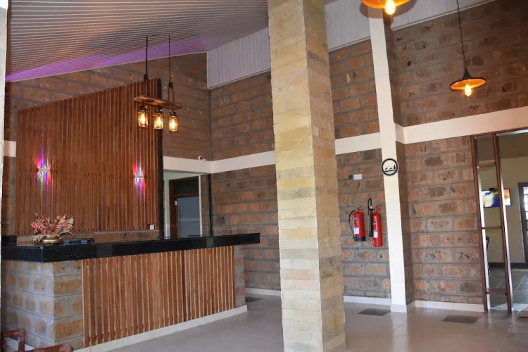 Starling Bird Resort