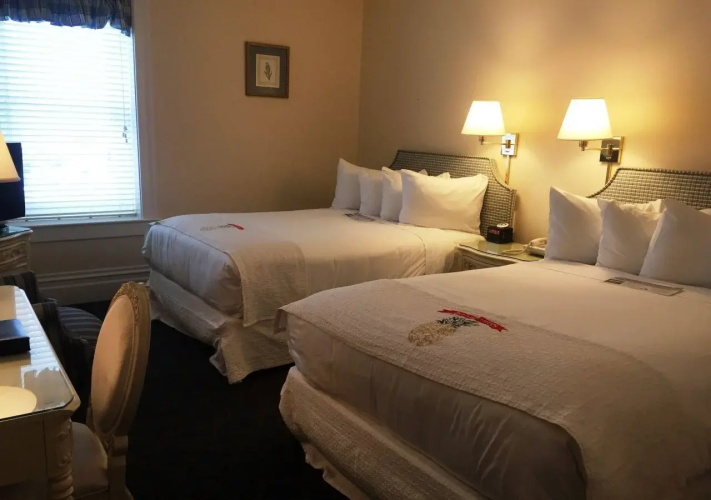 Perry Hotel