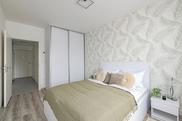 2 Bedrooms Apartment