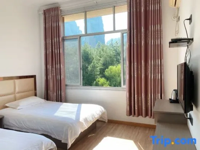 Standard room with view