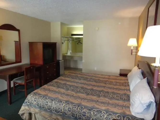 Relax Inn Charlotte