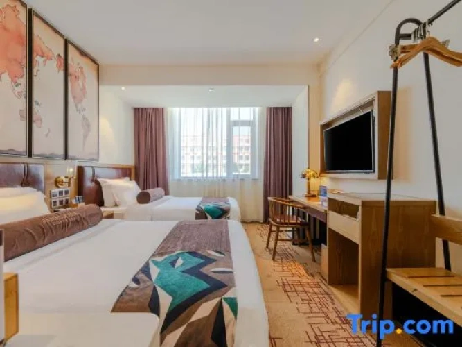 Deluxe Double room with view