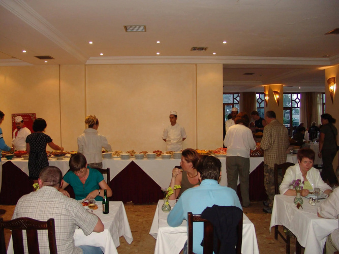 Hotel Oasis photo 34