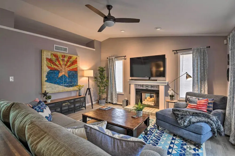 Scottsdale Home w/ Pool, Yard, Hammock + Fire Pit!