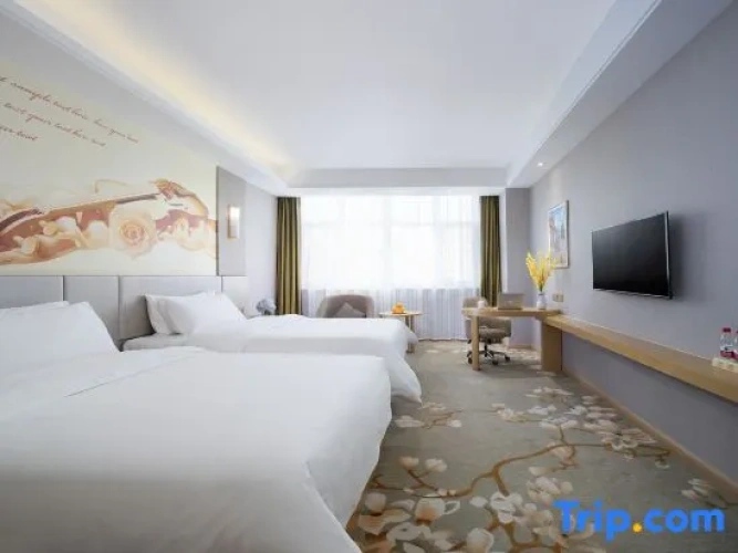 Deluxe Double Family room