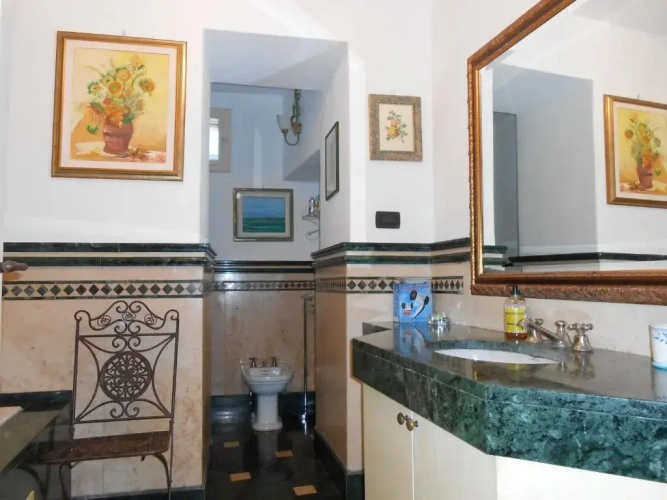 2 Bedrooms Suite