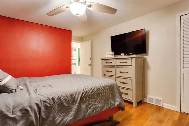 2 Bedrooms Cottage