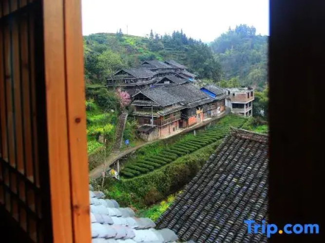Sanjiang Waterfront Inn