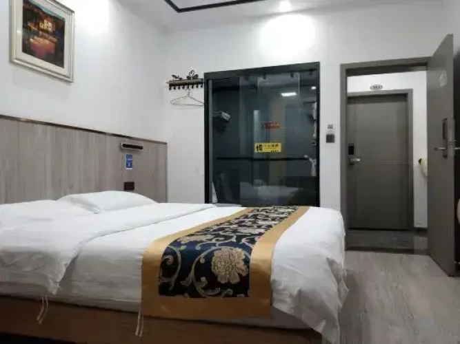Renshou Xinyi Hotel