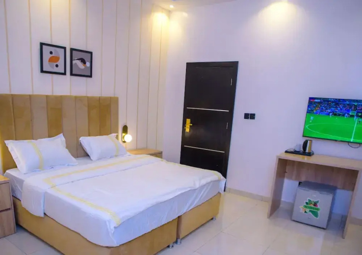 Elcastillo Homes