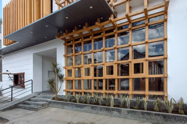 Xiang Yin Liu Su Inn
