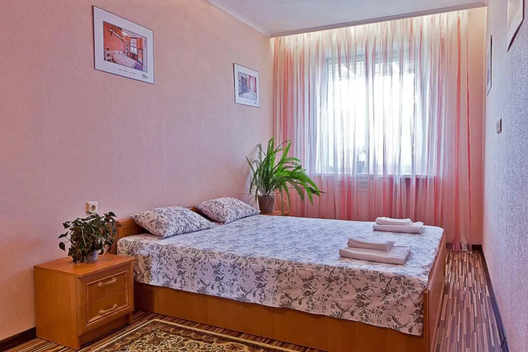 Apartments on 52 Nezavisimosti Avenue