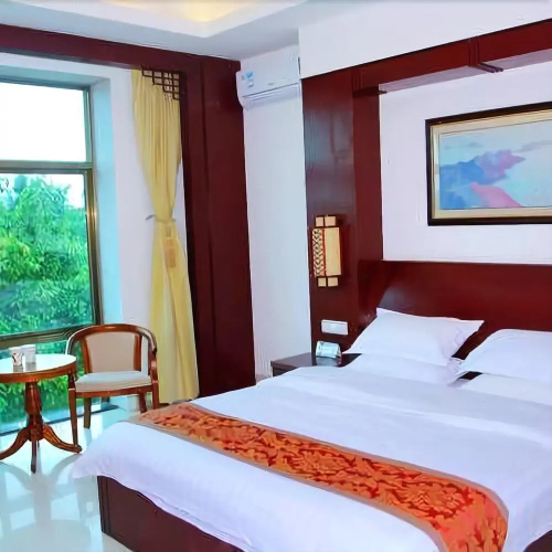 Tongcheng Business Hotel
